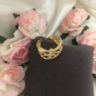 Bague Entrelacée Dorée Scintillante – Élégance & Raffinement