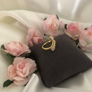 Bague Élégance Entrelacée Dorée – Eclat & Raffinement | Bella Monica Bijoux